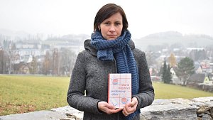 Jeseničanka Marie Hajdová, autorka románu Jeřabinový dům.