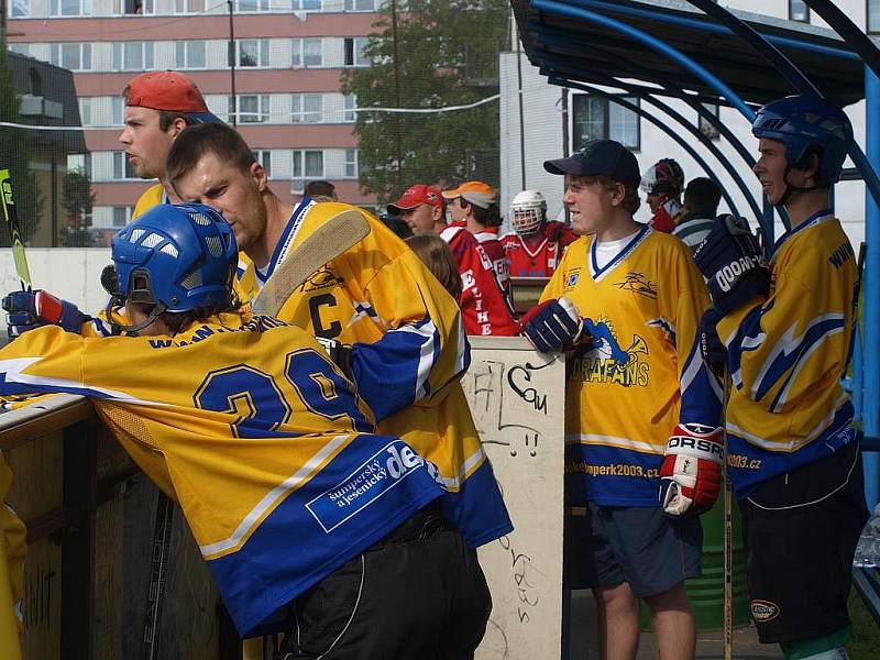 Hokejbalový turnaj v Benátkách, zúčastnil se také tým DraFans Šumperk