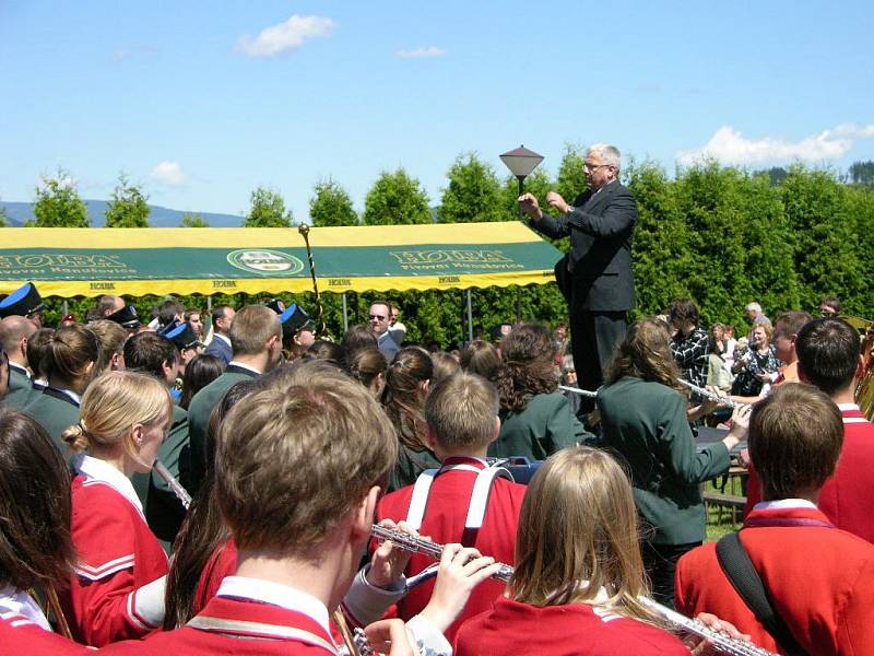 Snímky z festivalu Hudba bez hranic v Šumperku a Dolních Studénkách