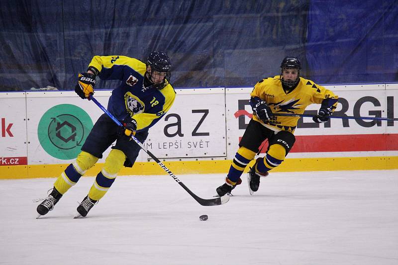 Baráž o extraligu 9. tříd: HK Mladí Draci Šumperk - HC ZUBR Přerov 3:1.