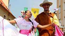 Roztančená ulice. Folklorní festival v Šumperku