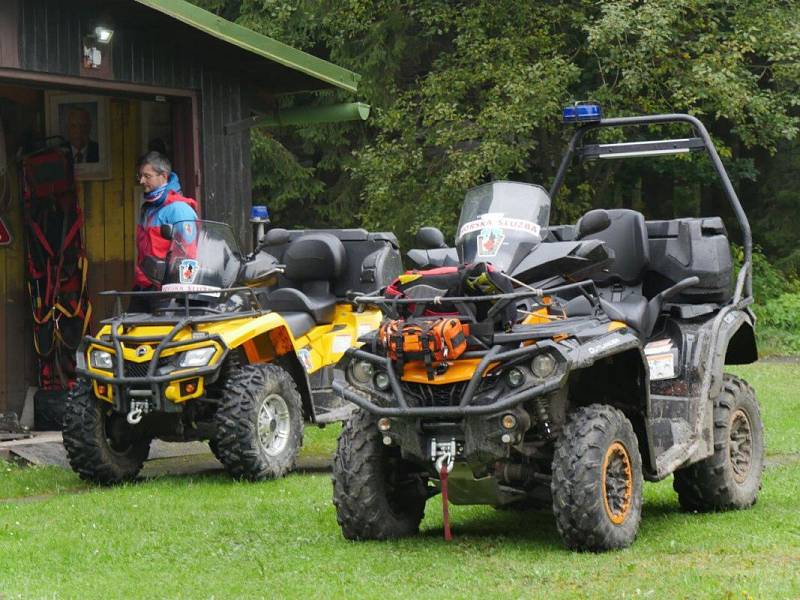 Pátrání po ztraceném turistovi v okolí motorestu Skřítek v Jeseníkách