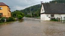 Následky průtrže mračen ve čtvrtek 13. června v Dlouhomilově.