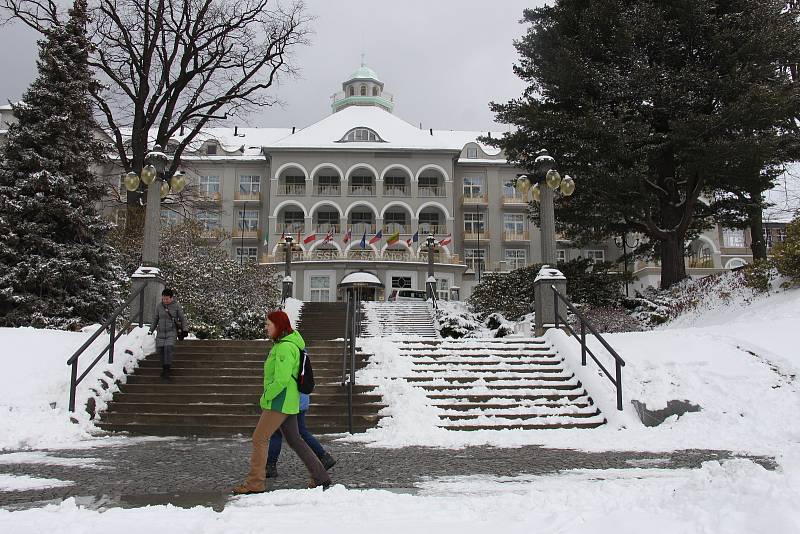 Hlavní budova jesenických lázní, Sanatorium Priessnitz