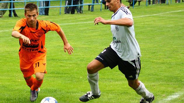 Zábřeh (oranžové dresy) versus Ústí nad Orlicí, hráno v Loučné nad Desnou