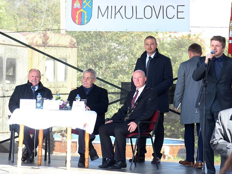 Prezident Miloš Zeman na návštěvě Mikulovic na Jesenicku