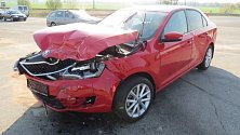 V Zábřehu v křižovatce bourala auta, jeden řidič se zranil