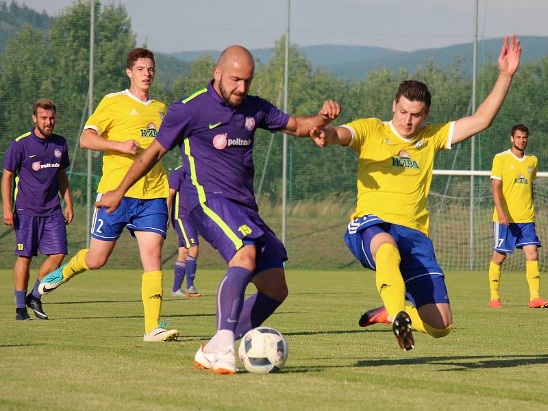 Mohelnice překvapila divizní Šumperk. Těsné vítězství zařídil gólem z úvodu duelu Jiří Kloss.