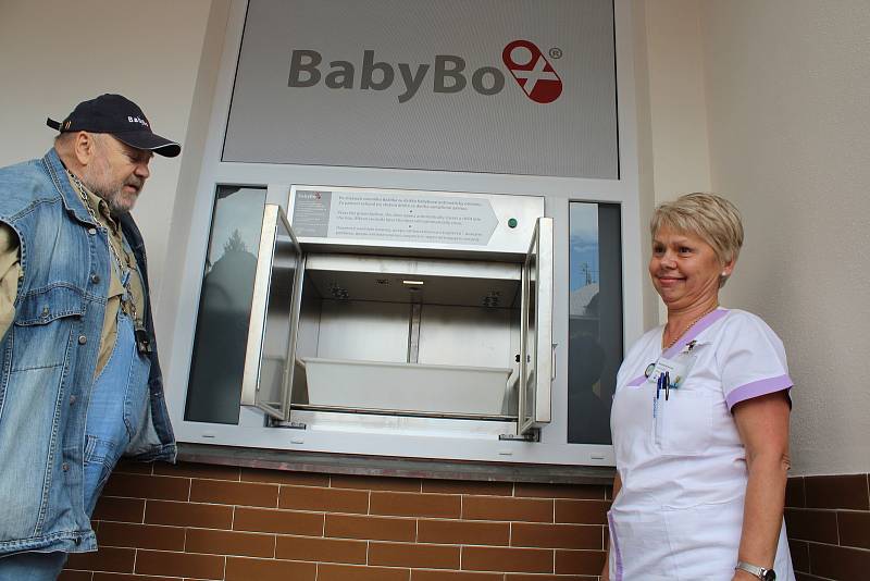 Otevření babyboxu v Jesenické nemocnici