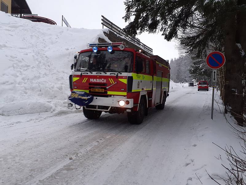 Ve skiareálu Přemyslov v Loučné nad Desnou se v neděli 6. února zasekla lanovka se 130 lidmi.