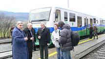 Včera se poprvé na trať mezi Šumperkem  a Kouty nad Desnou  vydala souprava Desná.  