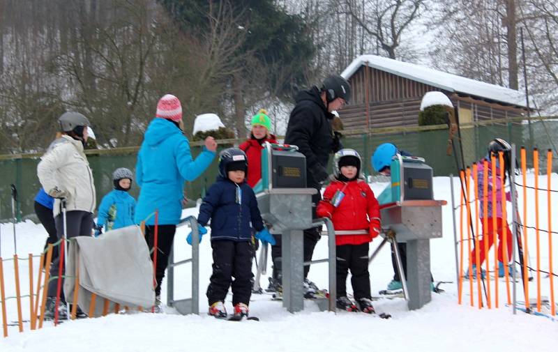 Do jednoho z nejmodernějších lyžařských areálů v Jeseníkách, kterým je K3Sport v Koutech nad Desnou, se v sobotu sjížděli návštěvníci z celé republiky i sousedního Polska.