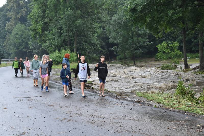Následky bleskové povodně v Bělé pod Pradědem - horním Domašově.