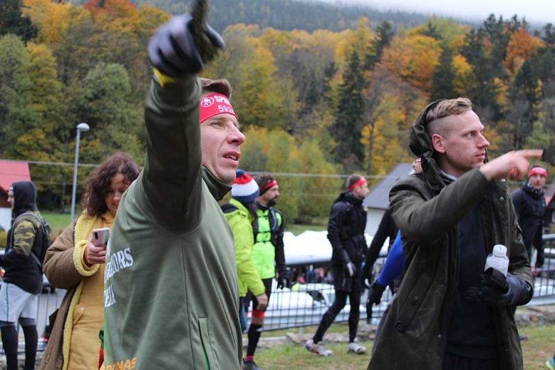 Extrémní překážkový závod Spartan Race na Dolní Moravě.