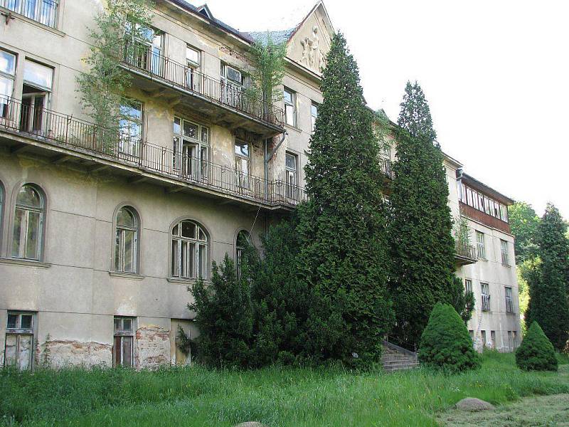 Sanatorka na snímku z června 2009