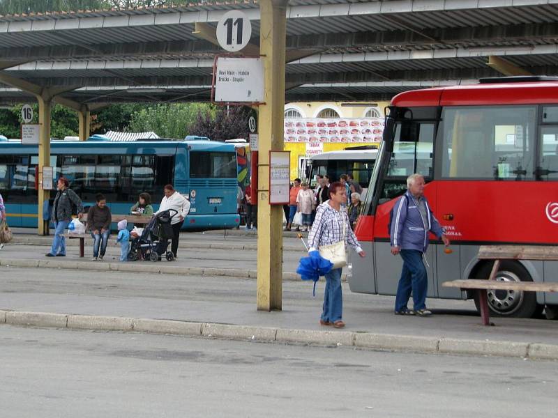 Autobusové nádraží v Šumperku.