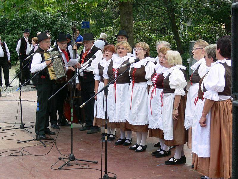 Ve středu odstartoval v Šumperku tradiční folklorní festival