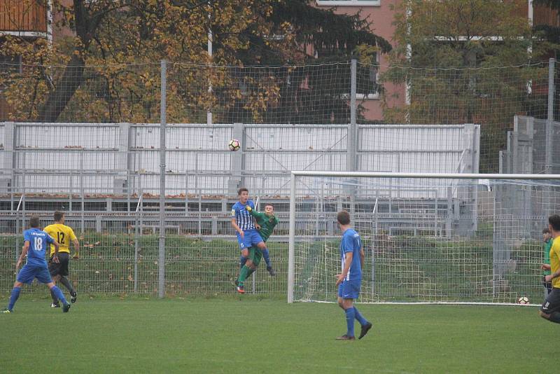 MSFL, 12. kolo: 1. SK Prostějov (v modrobílých dresech) proti Hanácké Slavii Kroměříž