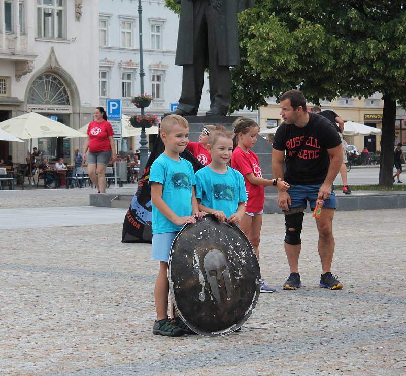 Spartanský štít doputoval i do Prostějova