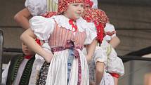 Velikonoční trhy v Prostějově s vystoupením folklórního souboru Mánes