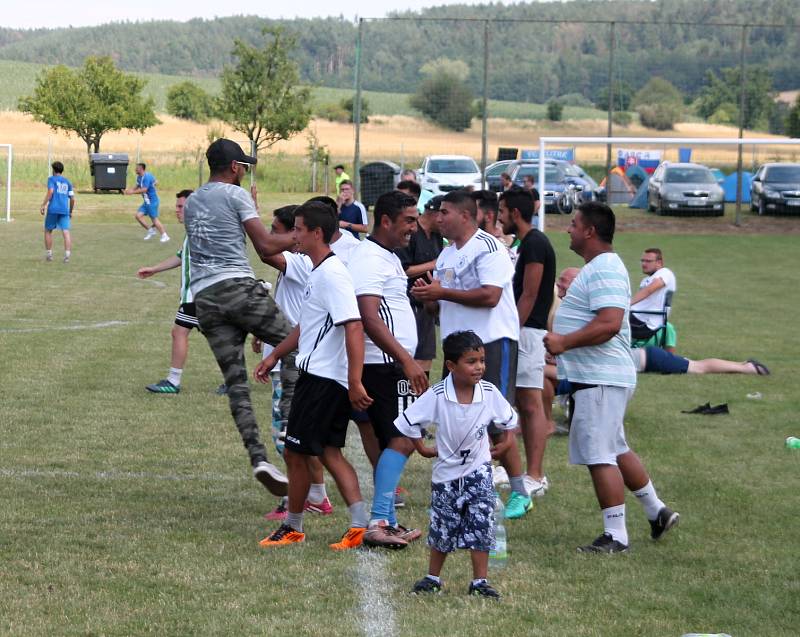 V Krumsíně se odehrál 22. ročník turnaje v malé kopané a vítězem se stal tým FC Pivo