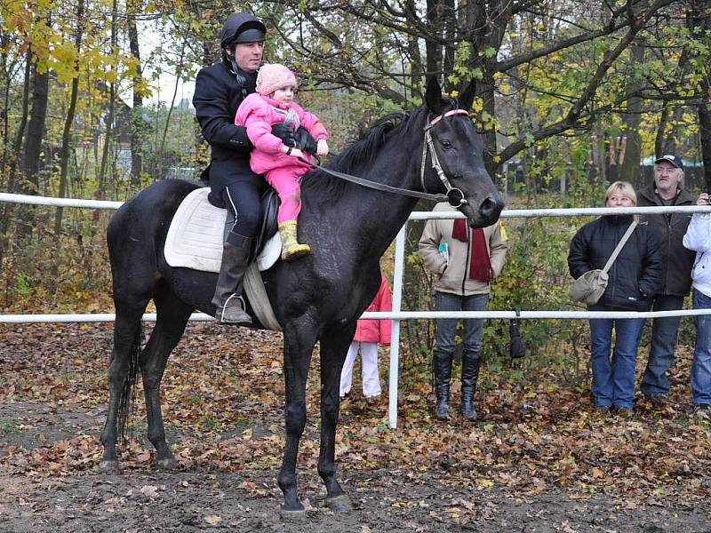 Hubertova jízda v Cavalu