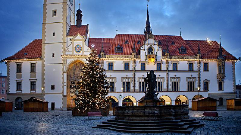 Vánoční strom a výzdoba v Olomouci