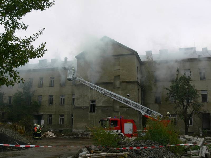 Cvičení IZS v Jezdecké ulici v Prostějově