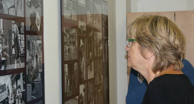 Vernisáž výstavy s názvem Prostějov očima Boba Pacholíka v budově Státního okresního archivu v Prostějově - 17. září 2019