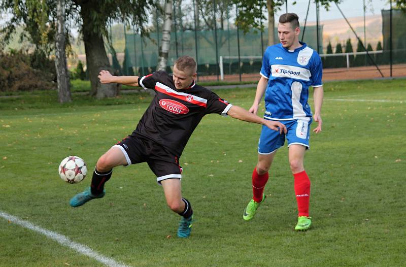 Mistrovské utkání III. třídy OFS Prostějov mezi Sokolem Olšany a FC Kostelec na Hané B.