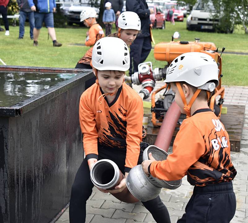 Dlouhodobý seriál závodů v požárním útoku pro žáky a dorostence na Prostějovsku zahájil svůj pátý ročník v Otinovsi. 28.5. 2022