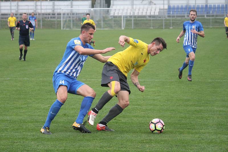 MSFL, 12. kolo: 1. SK Prostějov (v modrobílých dresech) proti Hanácké Slavii Kroměříž