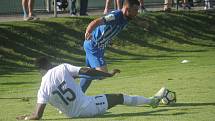 Fotbalisté Prostějova (v modrém) porazili Vyškov 2:1