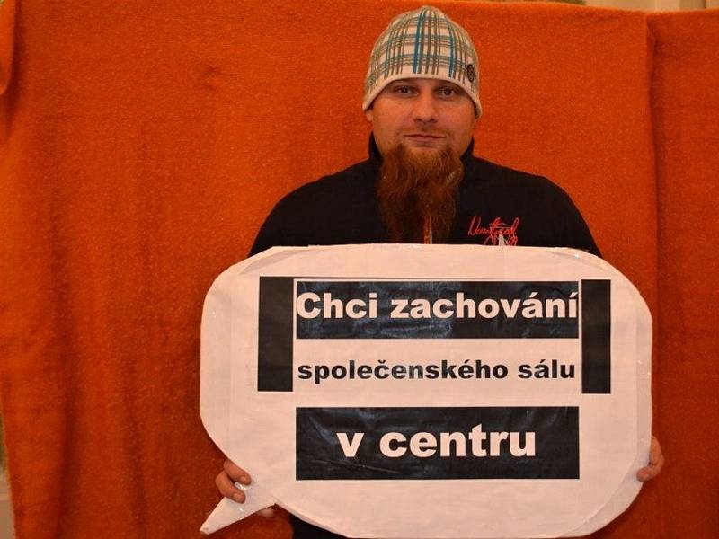 Fotopetice za zachování společenského sálu v centru Prostějova