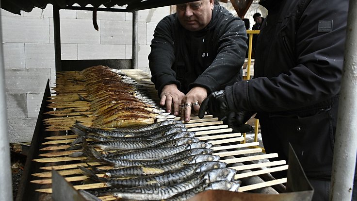 Zimní pečené makrely v Konici, sobota 29.1. 2022