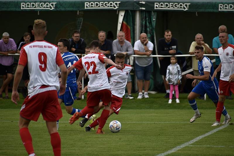 V rámci oslav 90. výročí fotbalu v Kostelci na Hané, se představili bývalí hráči pražské Slavie a v krajském derby Čechovice. 28.8. 2022