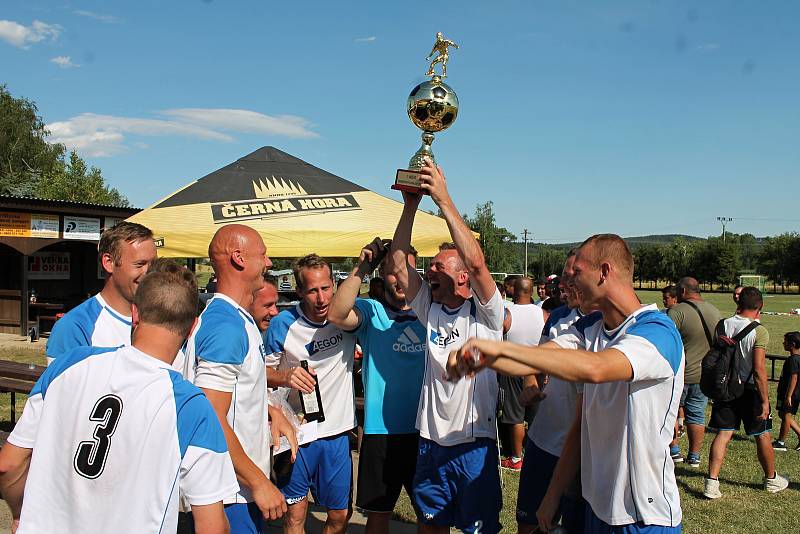 V Krumsíně se odehrál 22. ročník turnaje v malé kopané a vítězem se stal tým FC Pivo