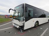Nehoda autobusu na D46
