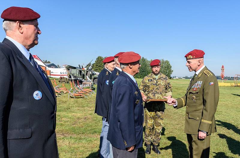 V Prostějově se sešli výsadkoví veteráni z Čech a Slovenska