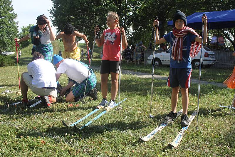 Jedna z nejbláznivějších akcí na Prostějovsku: Zimní olympiáda.v Nezamyslicích