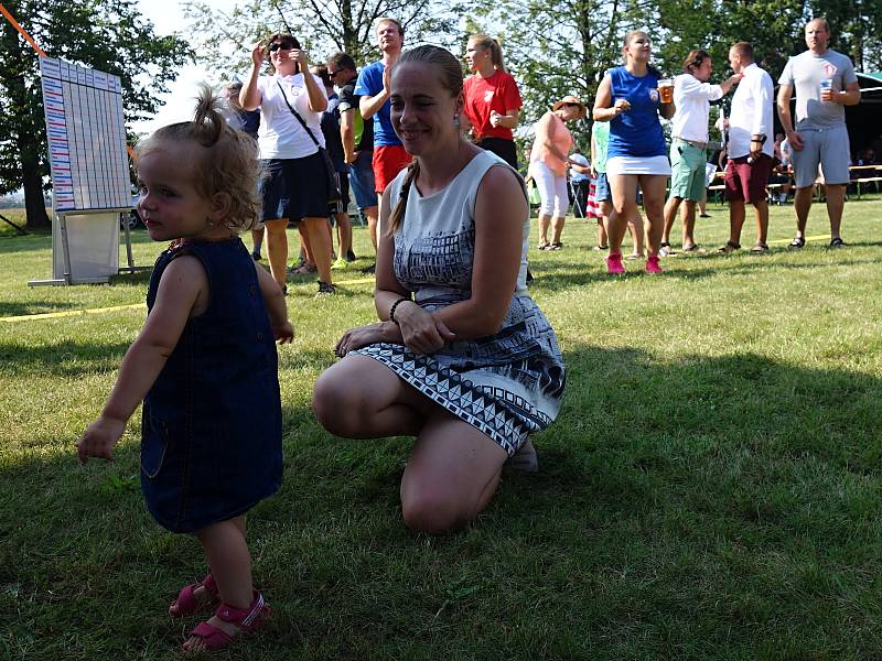 Mikroregion Němčicko se baví - den plný soutěží, her a zábavy v Nezamyslicích