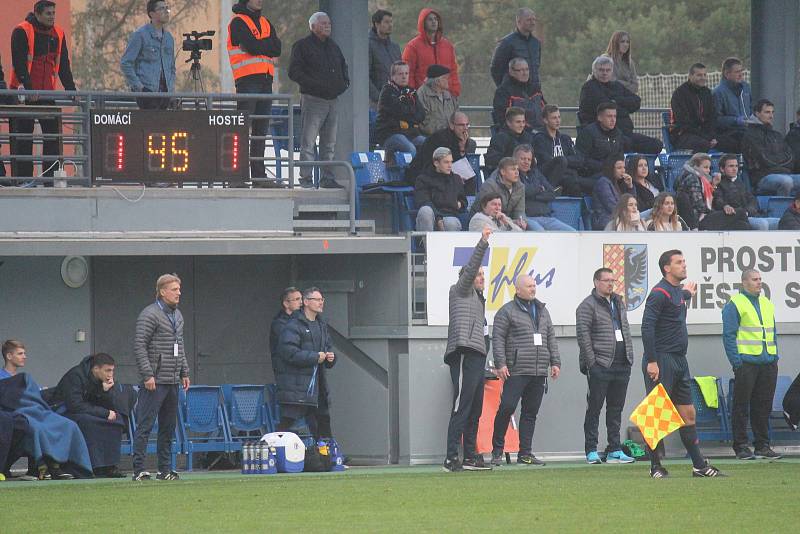 MSFL, 12. kolo: 1. SK Prostějov (v modrobílých dresech) proti Hanácké Slavii Kroměříž