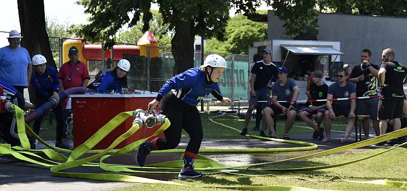 Okresní dětská liga Prostějovska v požárním útoku za sebou má 6. závod v Olšanech u Prostějova. 26.6. 2022