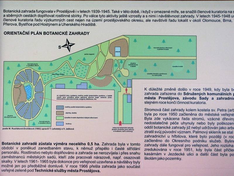 Mapky a popisky v botanické zahradě