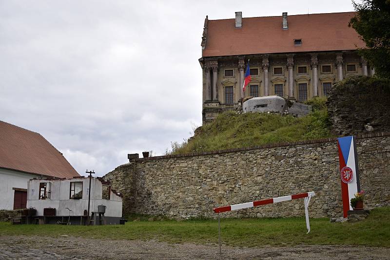 Akce připomínající historii 2. světové války nabídla pestrou přehlídku zbraní, techniky či uniforem několika armád, 18. 9. 2021