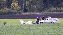Ve čtvrtek 29. října po desáté hodině ranní se do pole u Olšan u Prostějova zřítil ultralight, pilot byl na místě mrtvý. 29.10. 2020