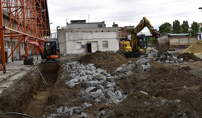 Výstavba hokejových šaten za zimním stadionem v Prostějově. 22.6. 2020