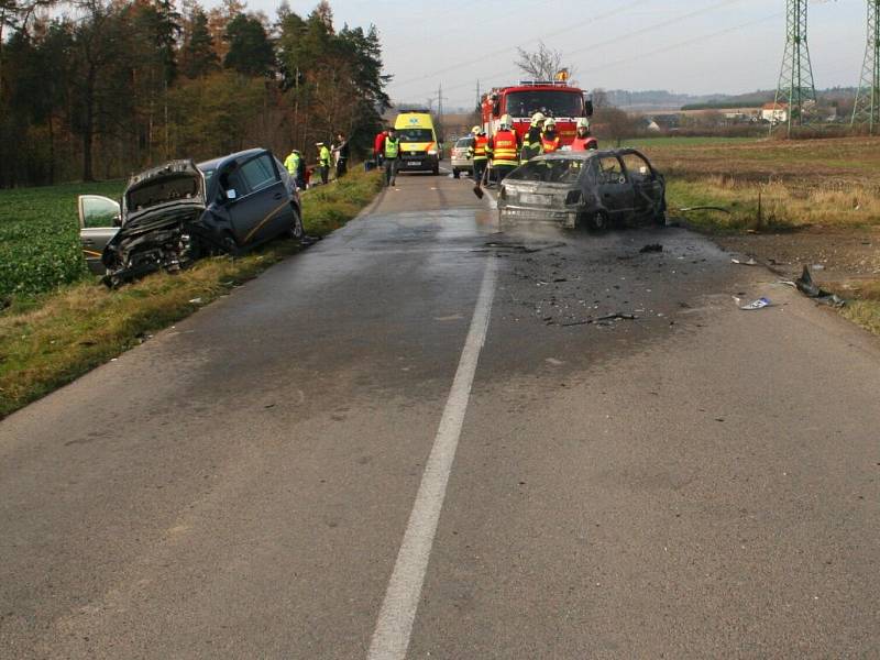 Srážka felicie a opelu u Budětska