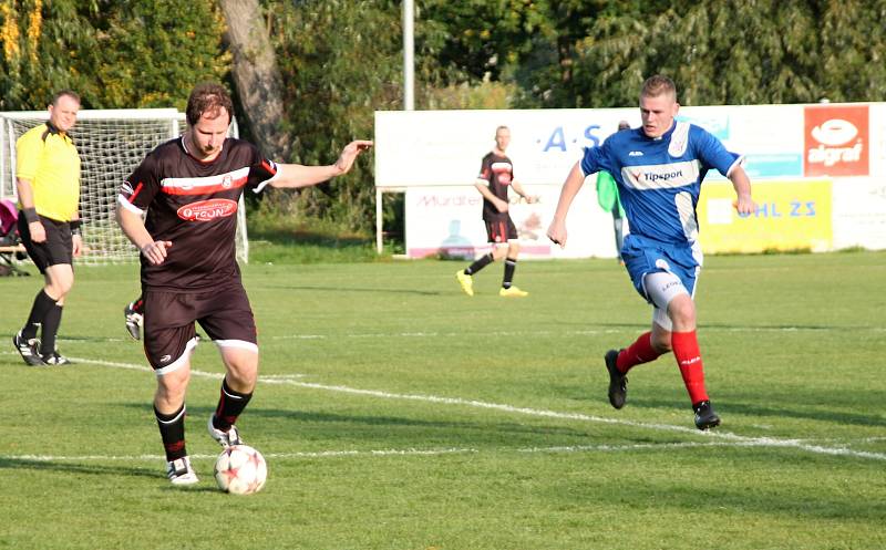 Mistrovské utkání III. třídy OFS Prostějov mezi Sokolem Olšany a FC Kostelec na Hané B.