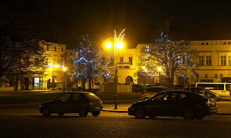 Vánoční strom a výzdoba v Lipníku nad Bečvou.